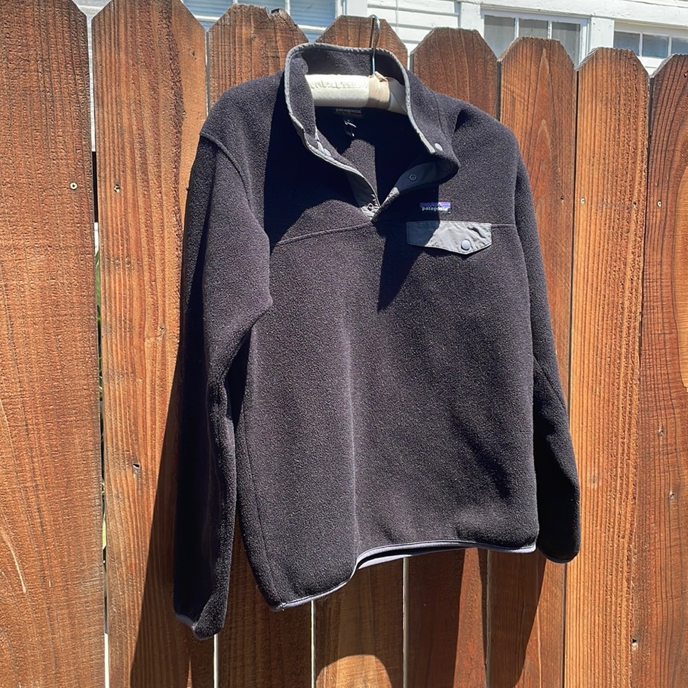 Patagonia Synchilla Lightweight Snap-T Fleece Pullover Black and Grey Size M